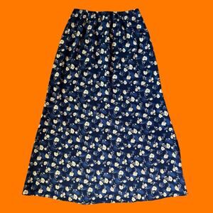 90's vintage rose floral print high waisted grunge whimsigoth maxi skirt Size 10